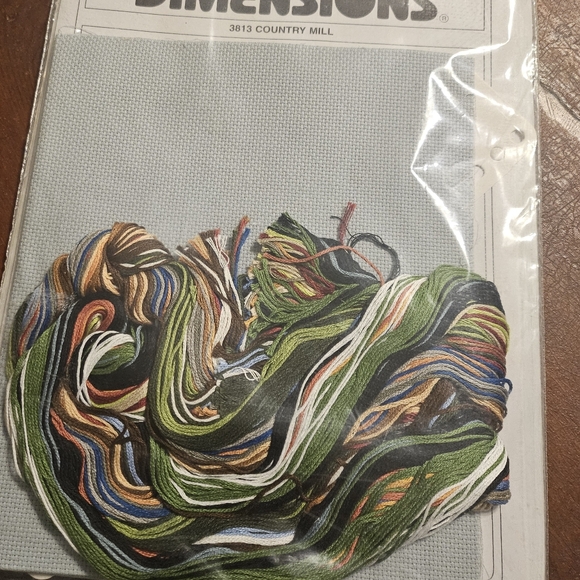 Vintage Dimensions counted cross stitch,  "Country Mill", New in package - Picture 3 of 3